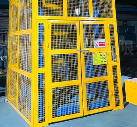 梅州货梯可以安装在室外吗